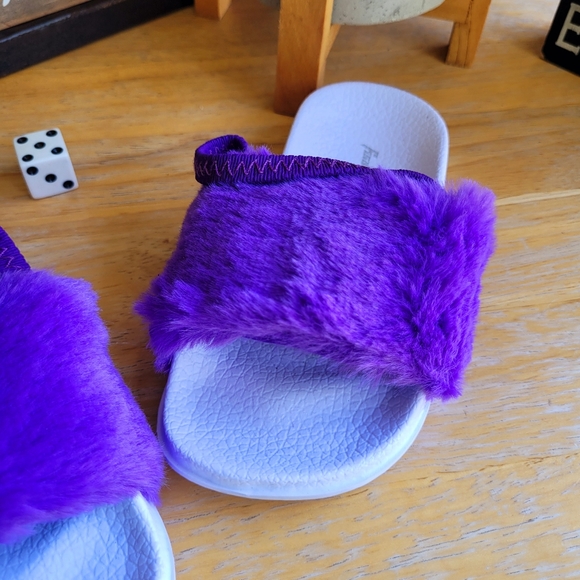 Funky Monkey Slides - Picture 3 of 7